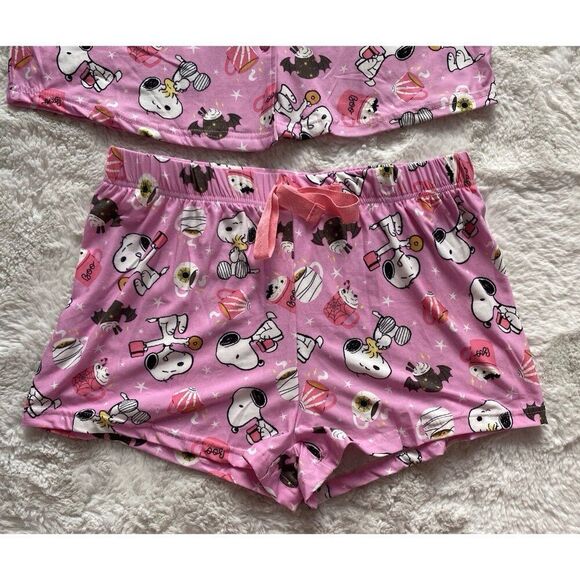 2pc Halloween Snoopy Pajama PJ Set Shorts Women’s Sz M Hot Cocoa Bats Pink NEW - Picture 3 of 14